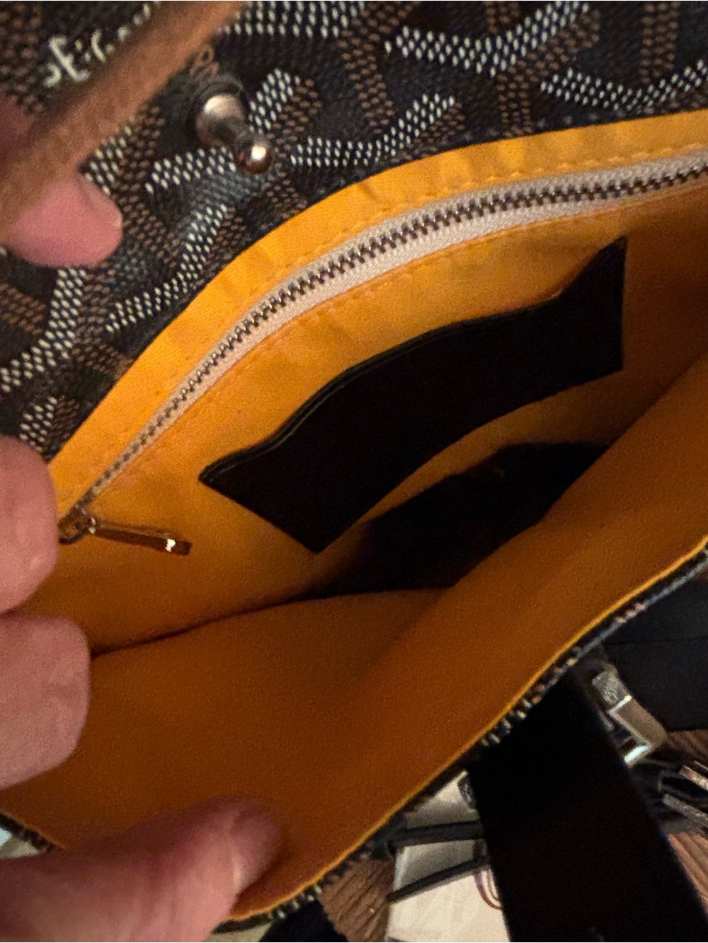 BACKPACK - Picture 9 of 14